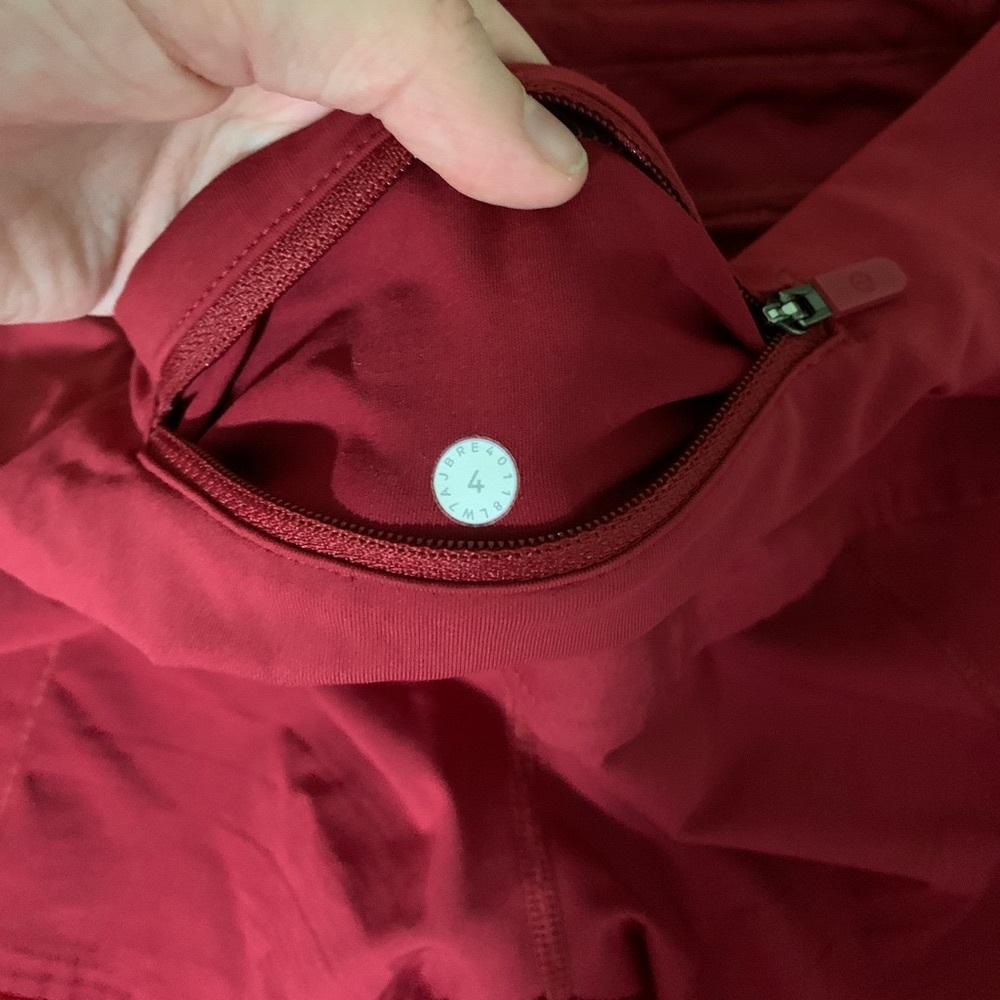 Luluemon, speed up style, Dark red